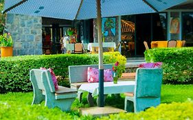 Karisimbi Cave Resort